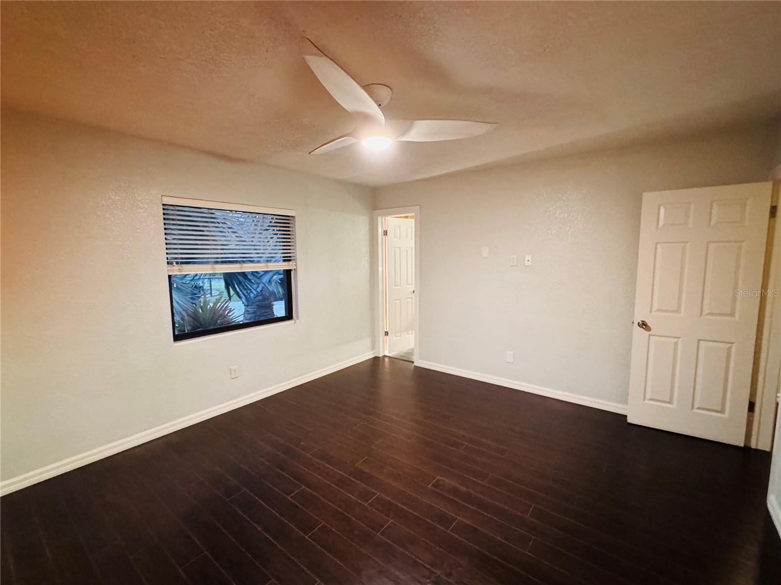Image 13 of 23 For 4501 Elaine Place