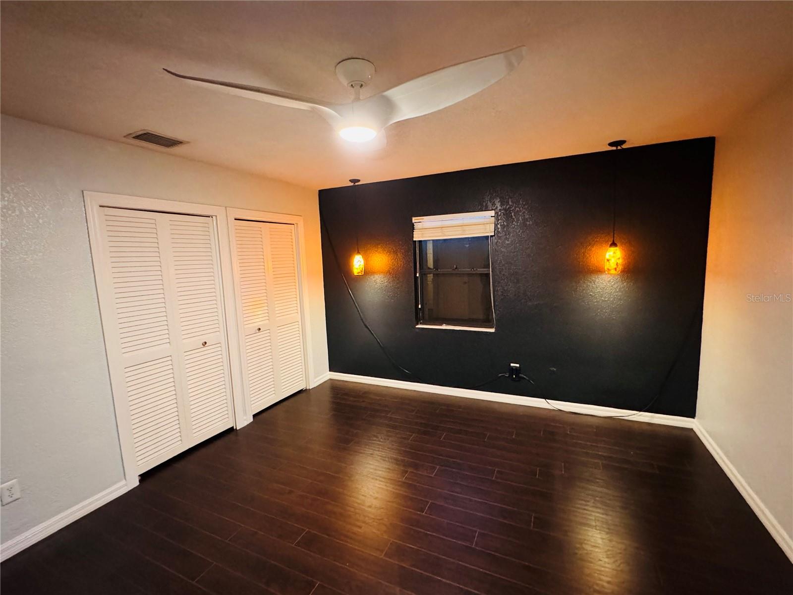 Image 14 of 23 For 4501 Elaine Place