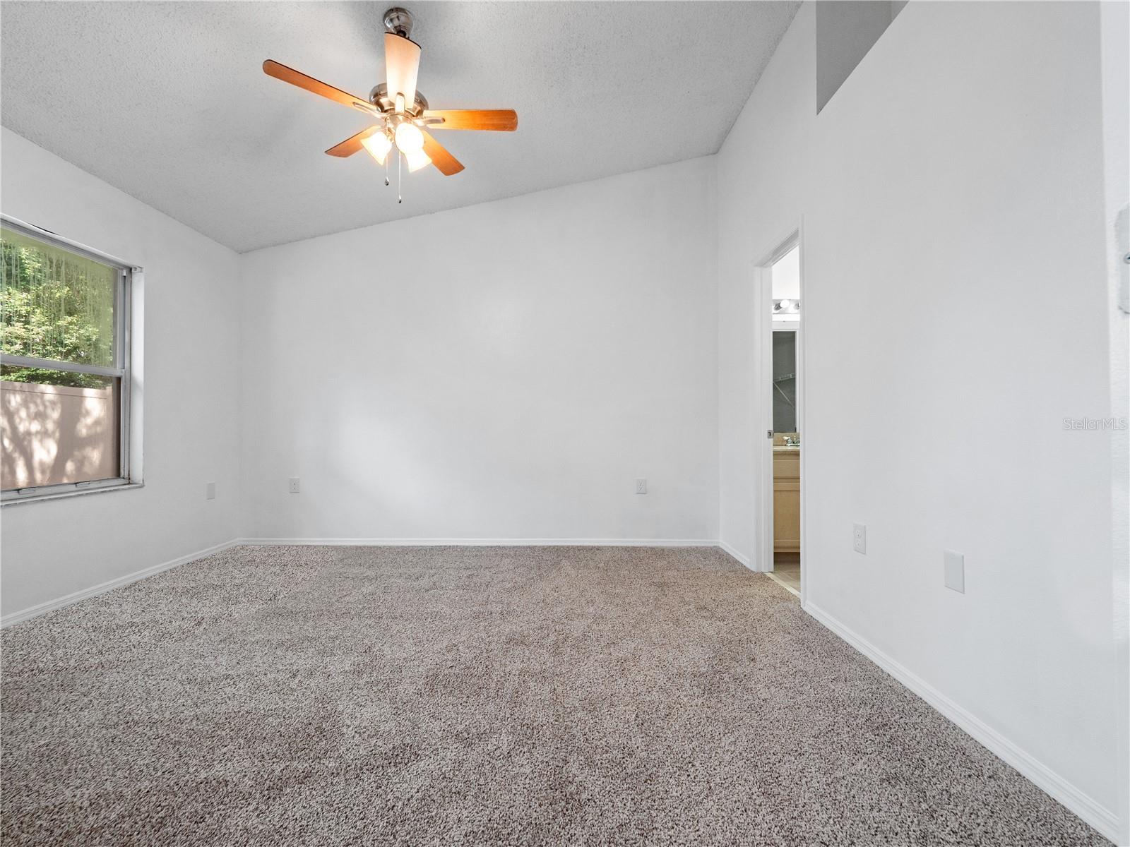 Image 14 of 22 For 6042 Brookhill Circle