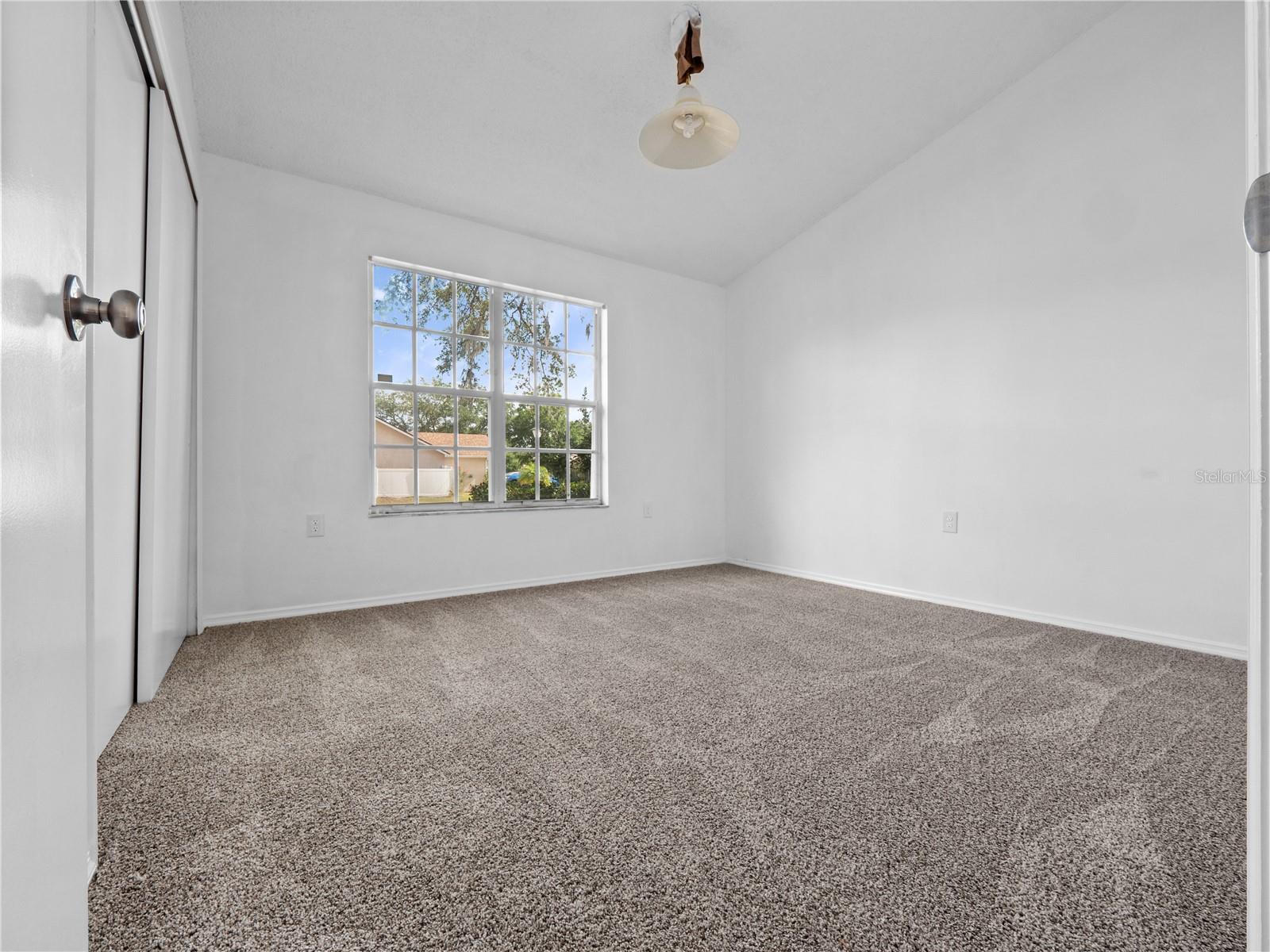 Image 20 of 22 For 6042 Brookhill Circle