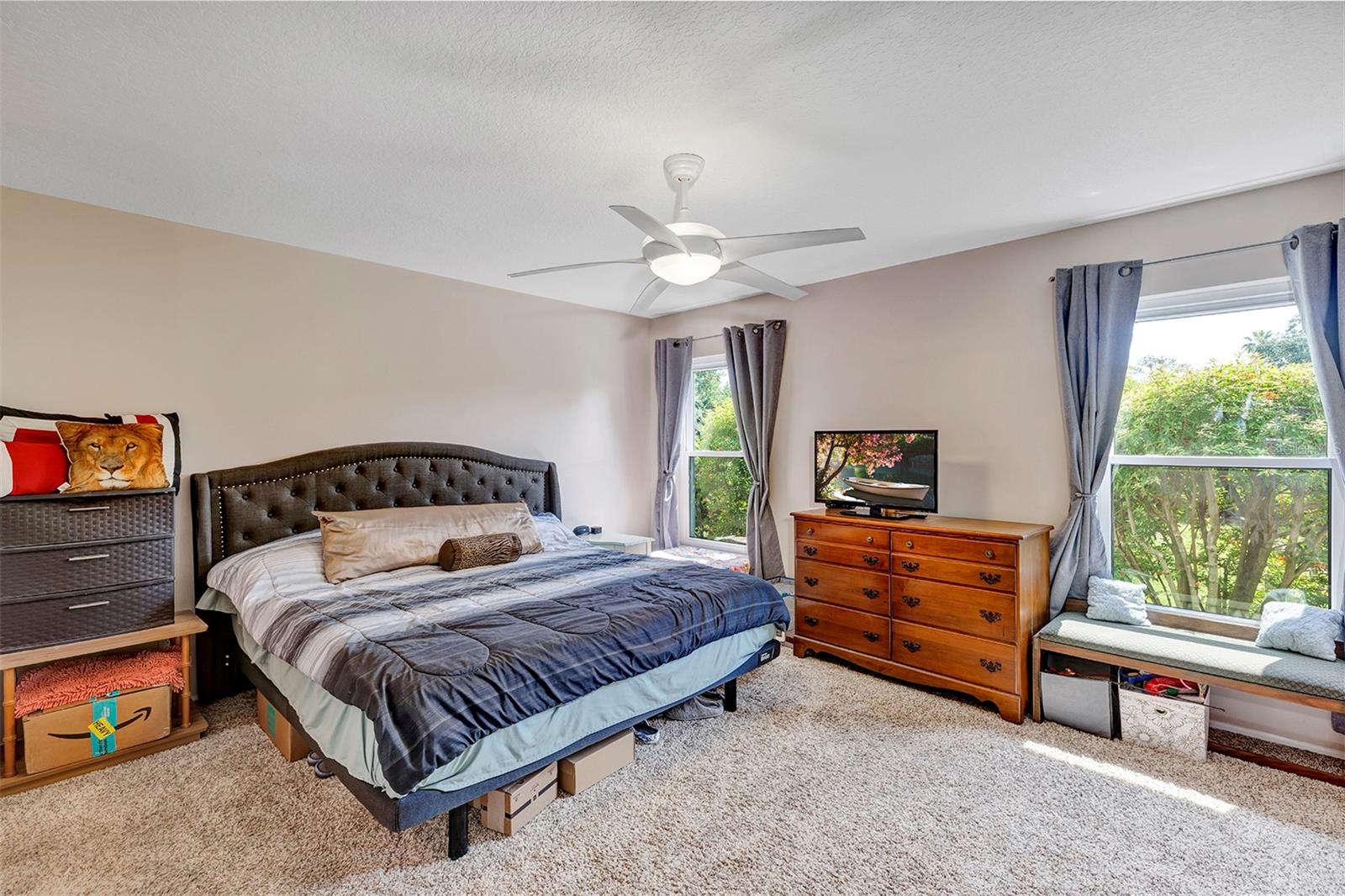 Image 15 of 34 For 10856 William Tell Drive