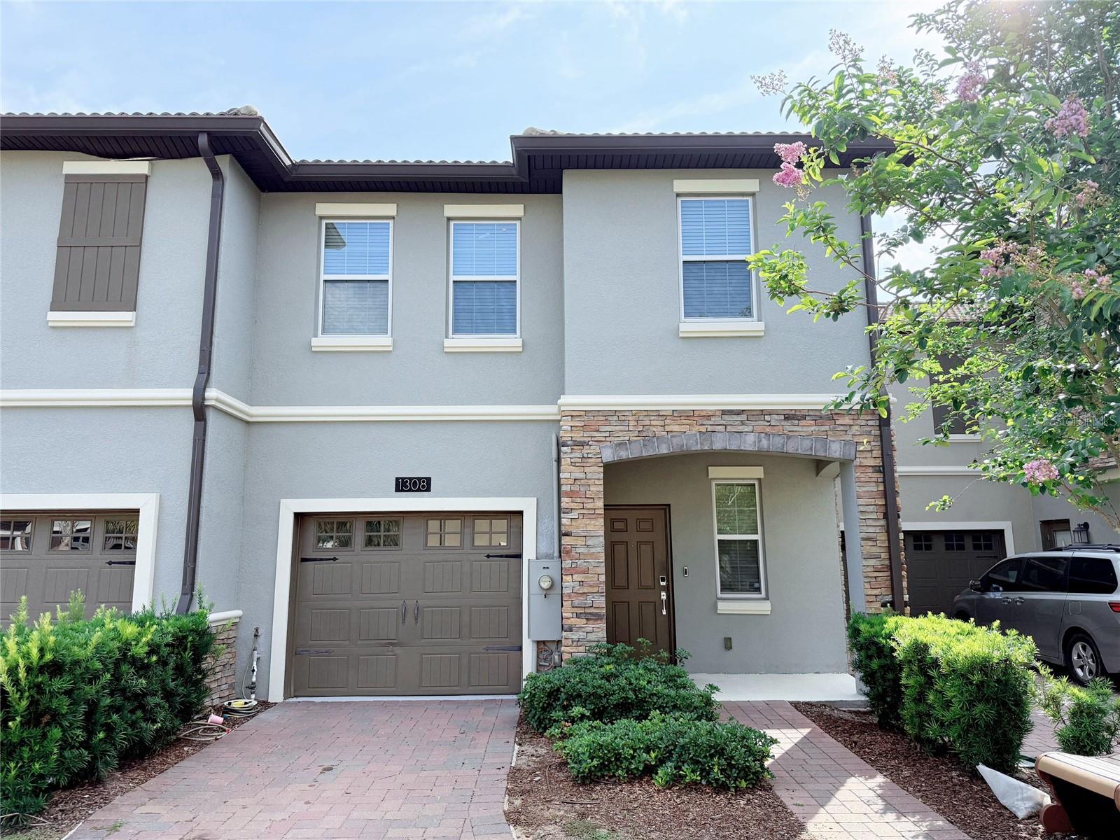 Details for 1308 Shinnecock Hills Drive, DAVENPORT, FL 33896