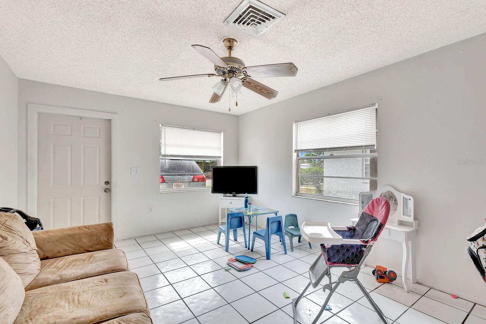 Image 14 of 29 For 6524-6526 12th Street W