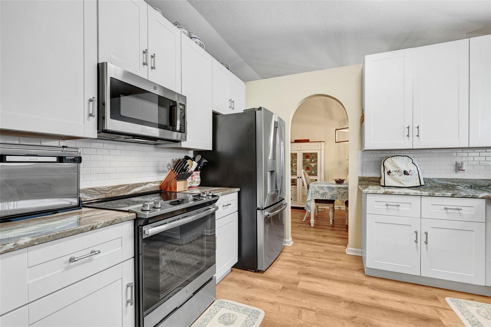 Image 13 of 41 For 1683 Dallam Avenue Nw