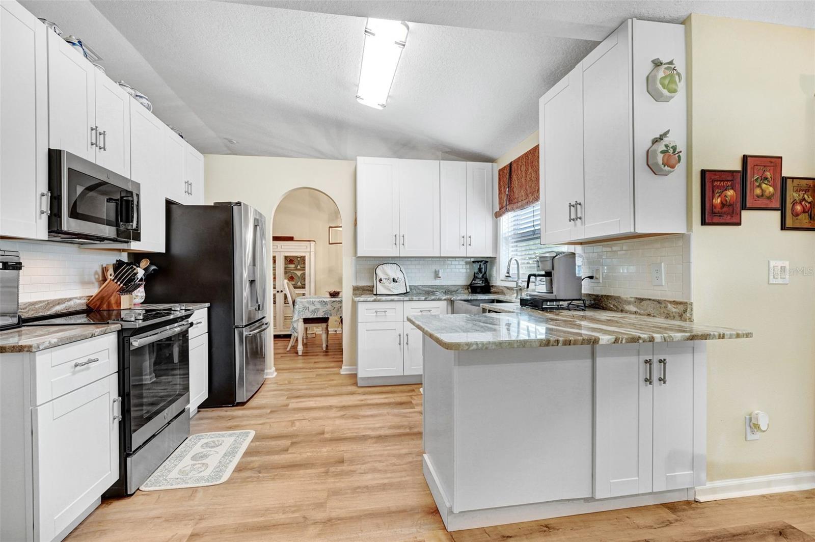 Image 14 of 41 For 1683 Dallam Avenue Nw