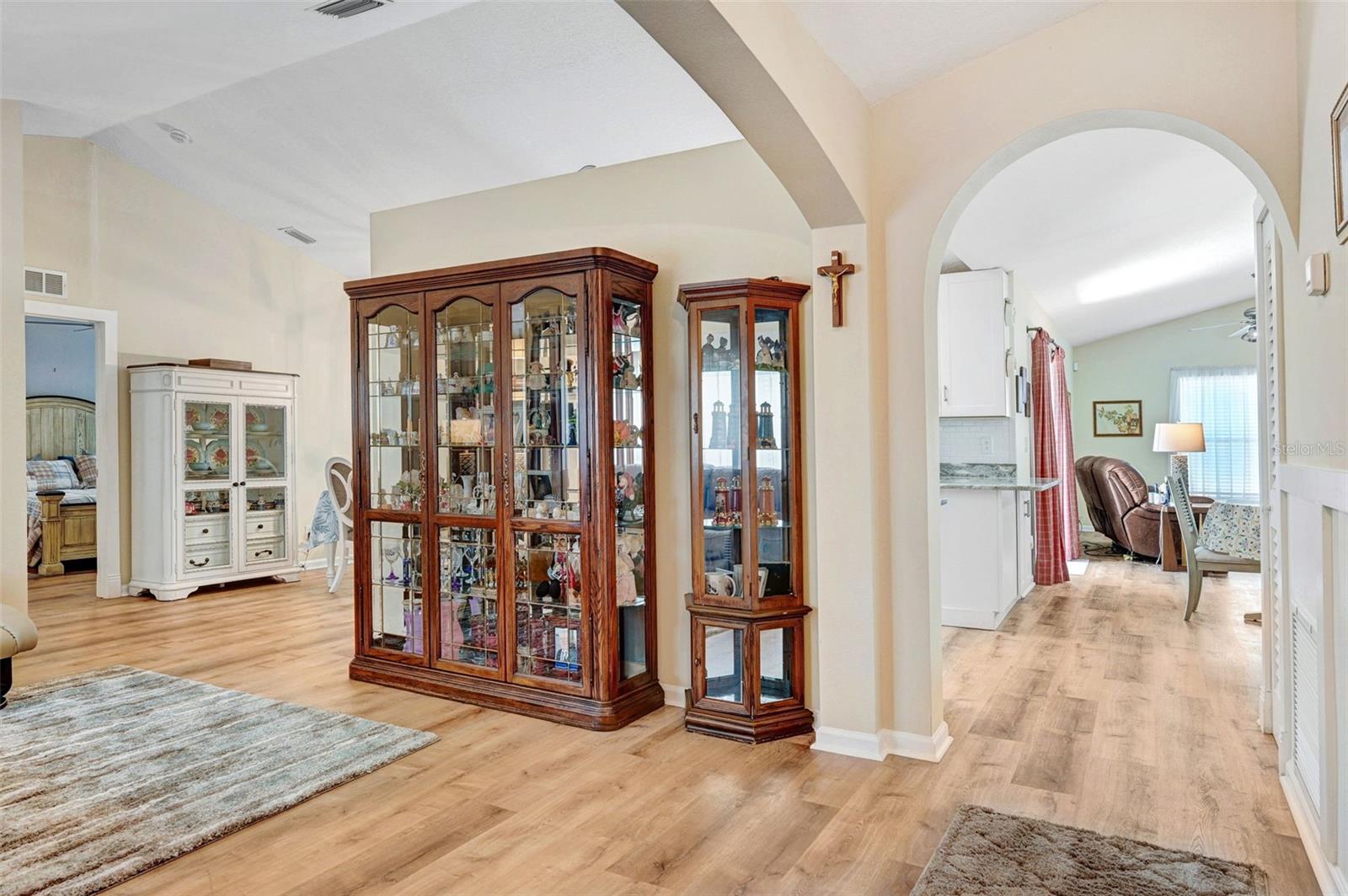 Image 3 of 41 For 1683 Dallam Avenue Nw
