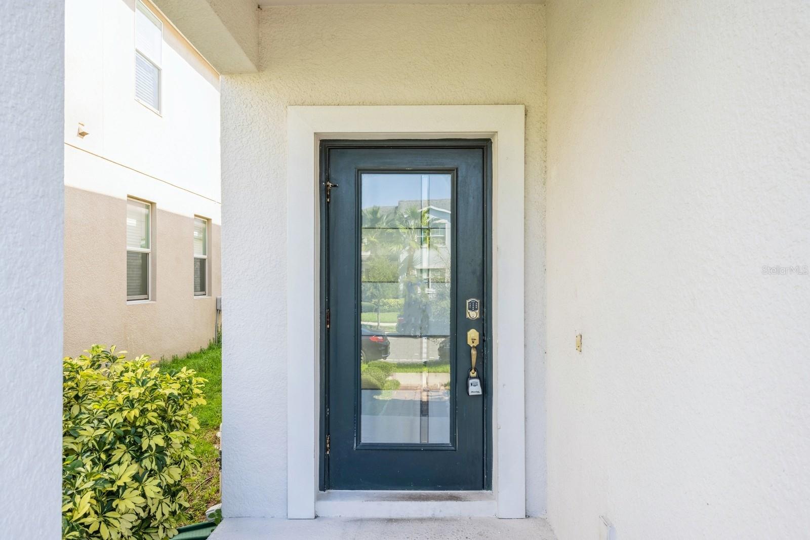 Image 22 of 33 For 11941 Sonnet Avenue