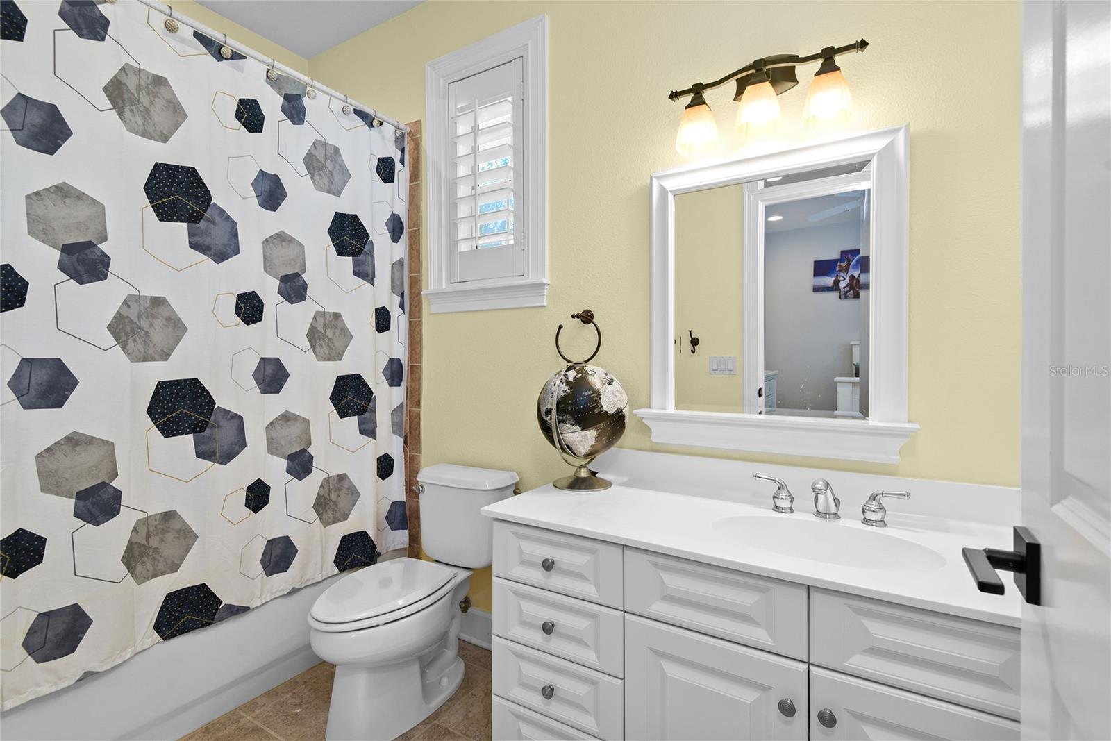 Image 45 of 63 For 2339 Lafayette Avenue