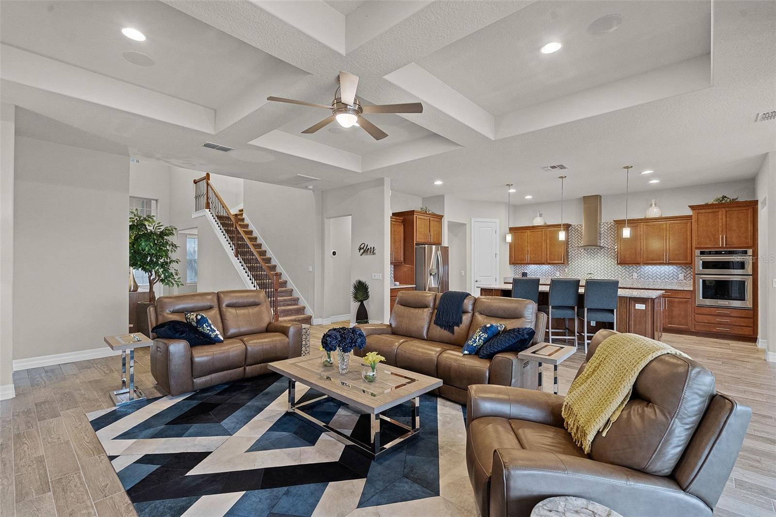 Image 22 of 100 For 2260 Grayling Street