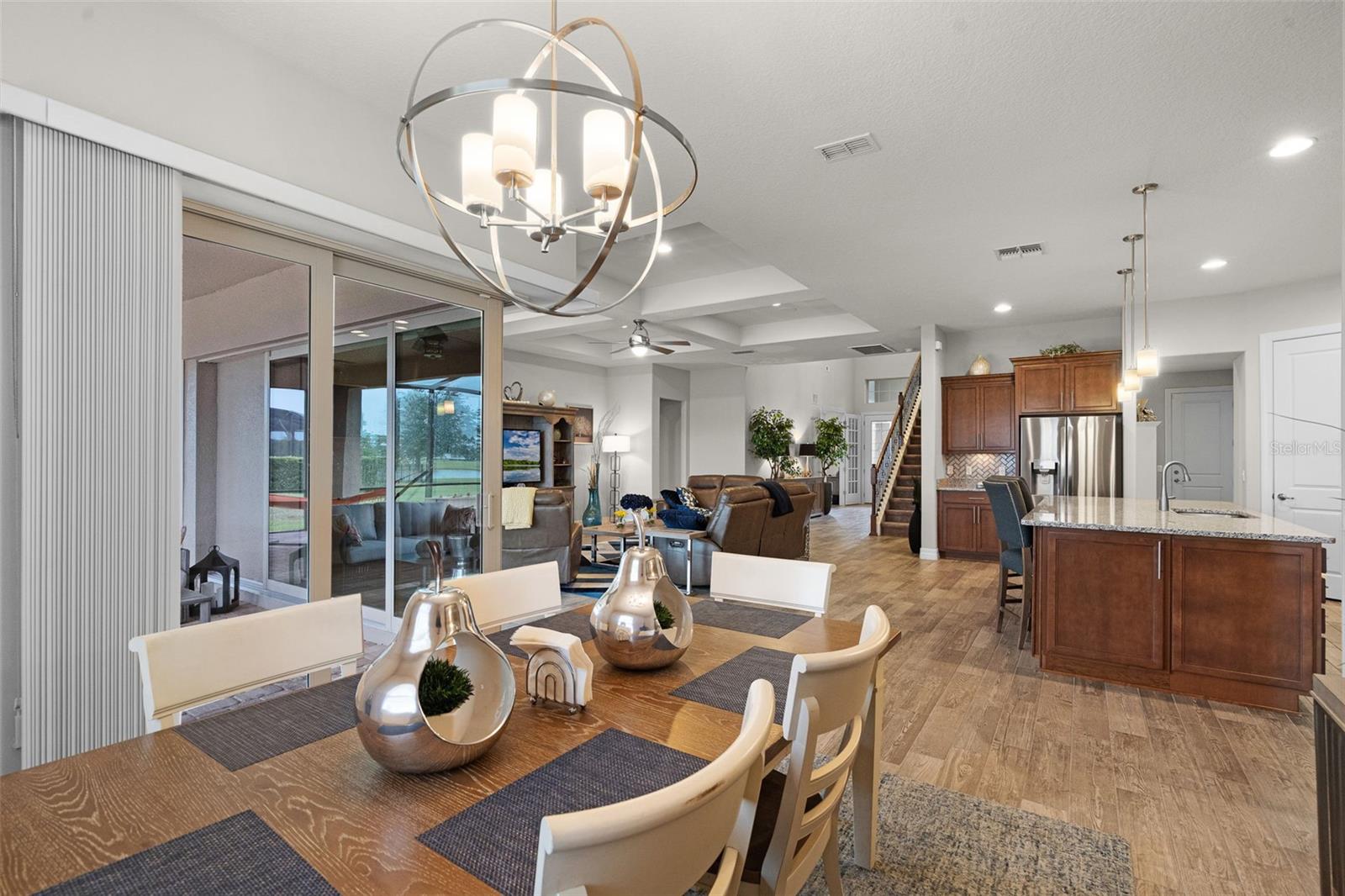 Image 25 of 100 For 2260 Grayling Street
