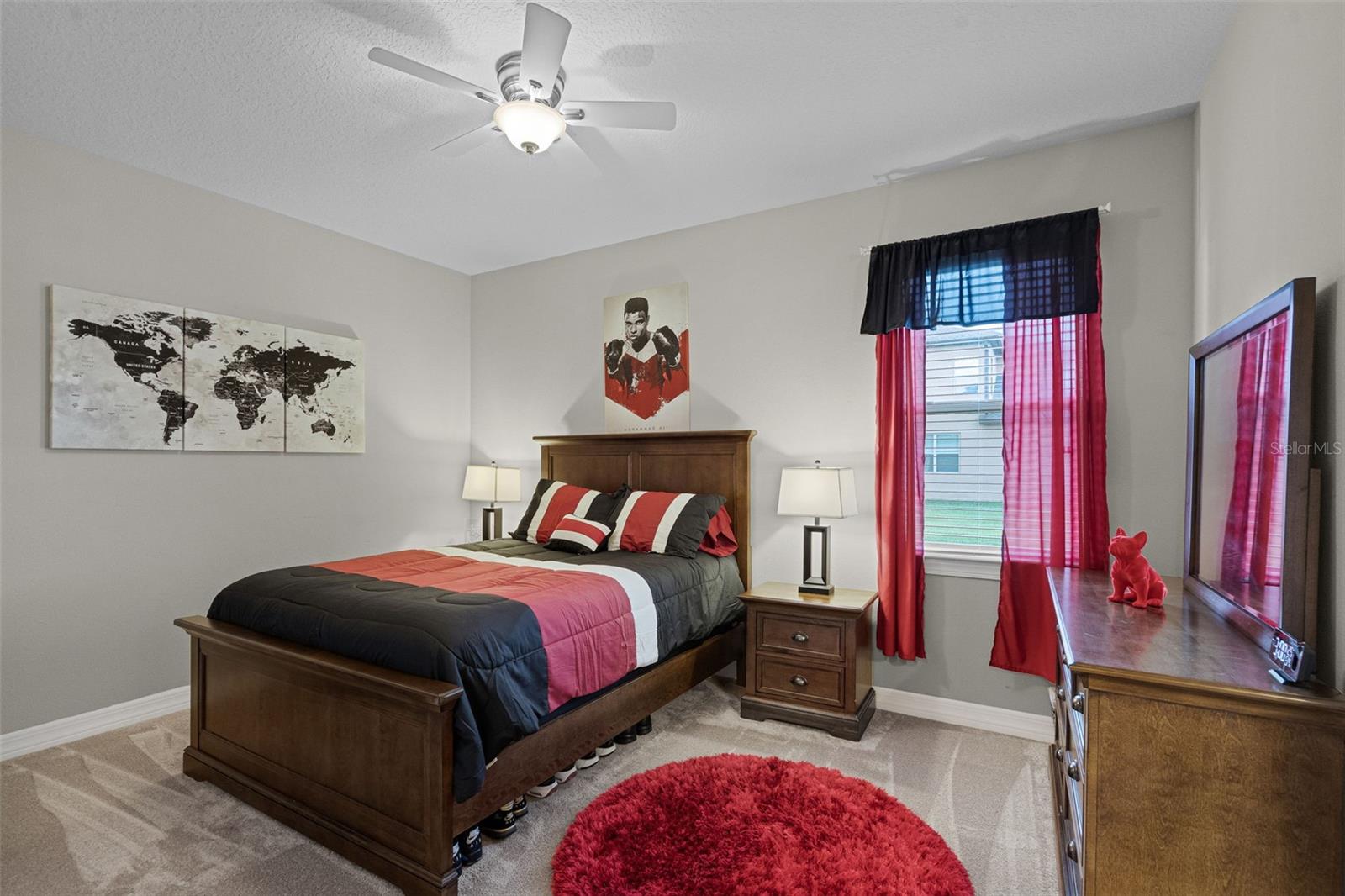 Image 45 of 100 For 2260 Grayling Street