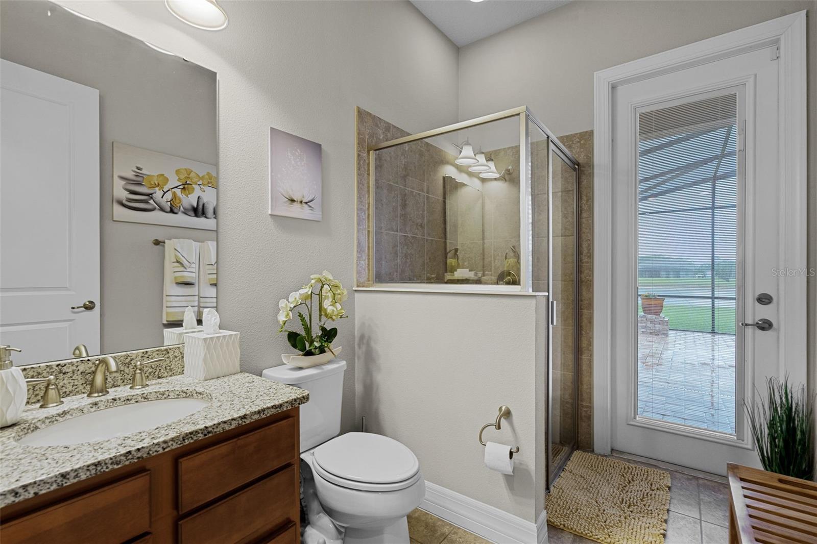 Image 54 of 100 For 2260 Grayling Street