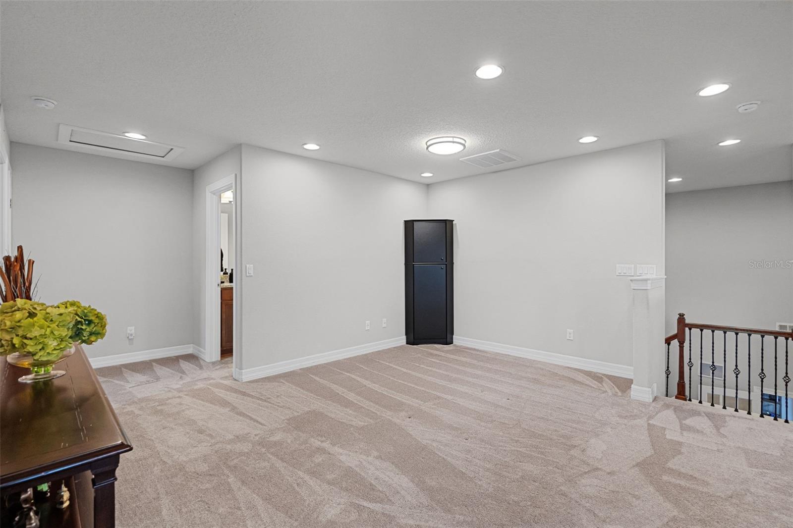 Image 69 of 100 For 2260 Grayling Street