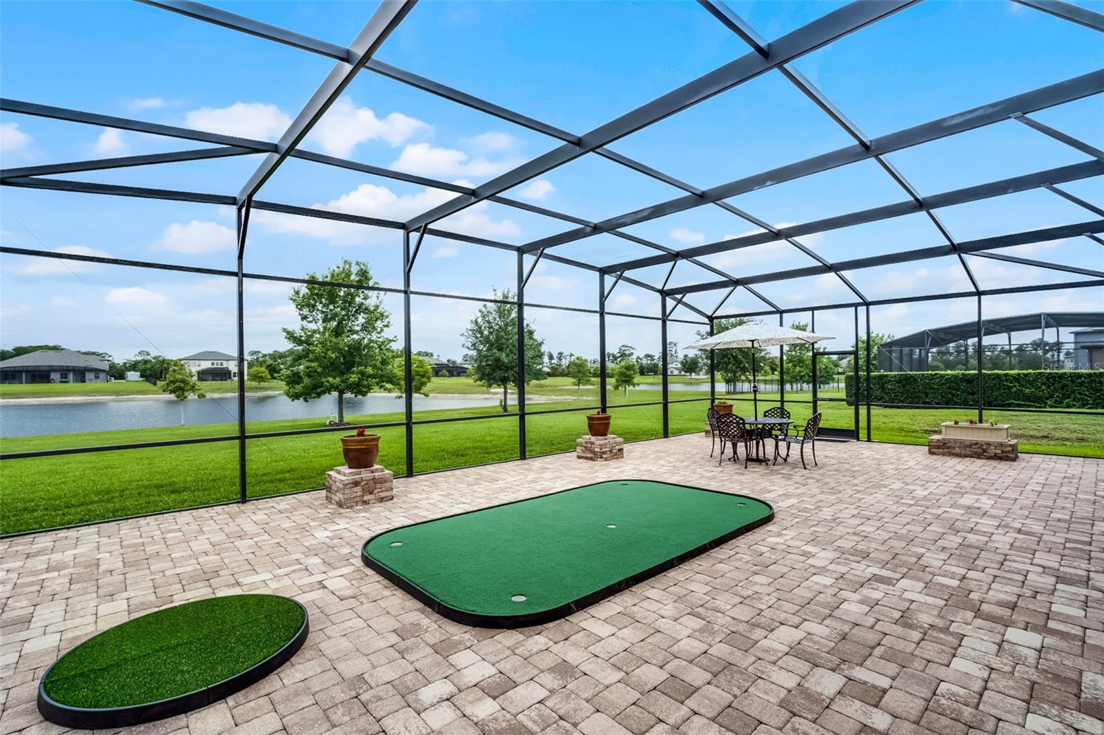 Image 88 of 100 For 2260 Grayling Street