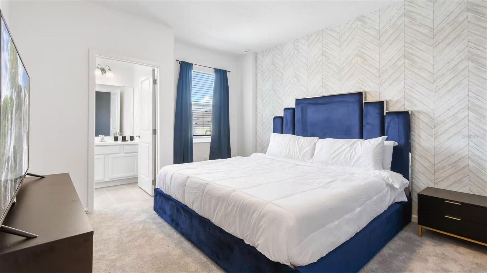Image 16 of 38 For 266 Marcello Boulevard