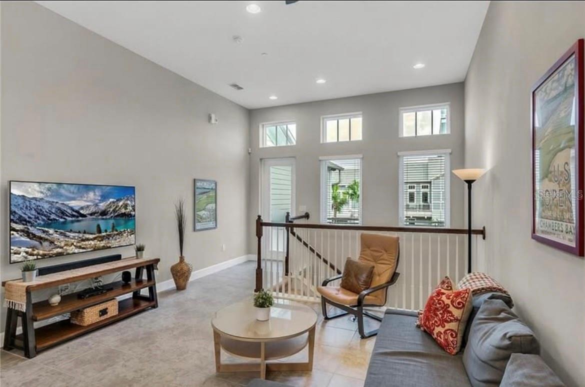 Image 3 of 6 For 13851 Schrock Avenue