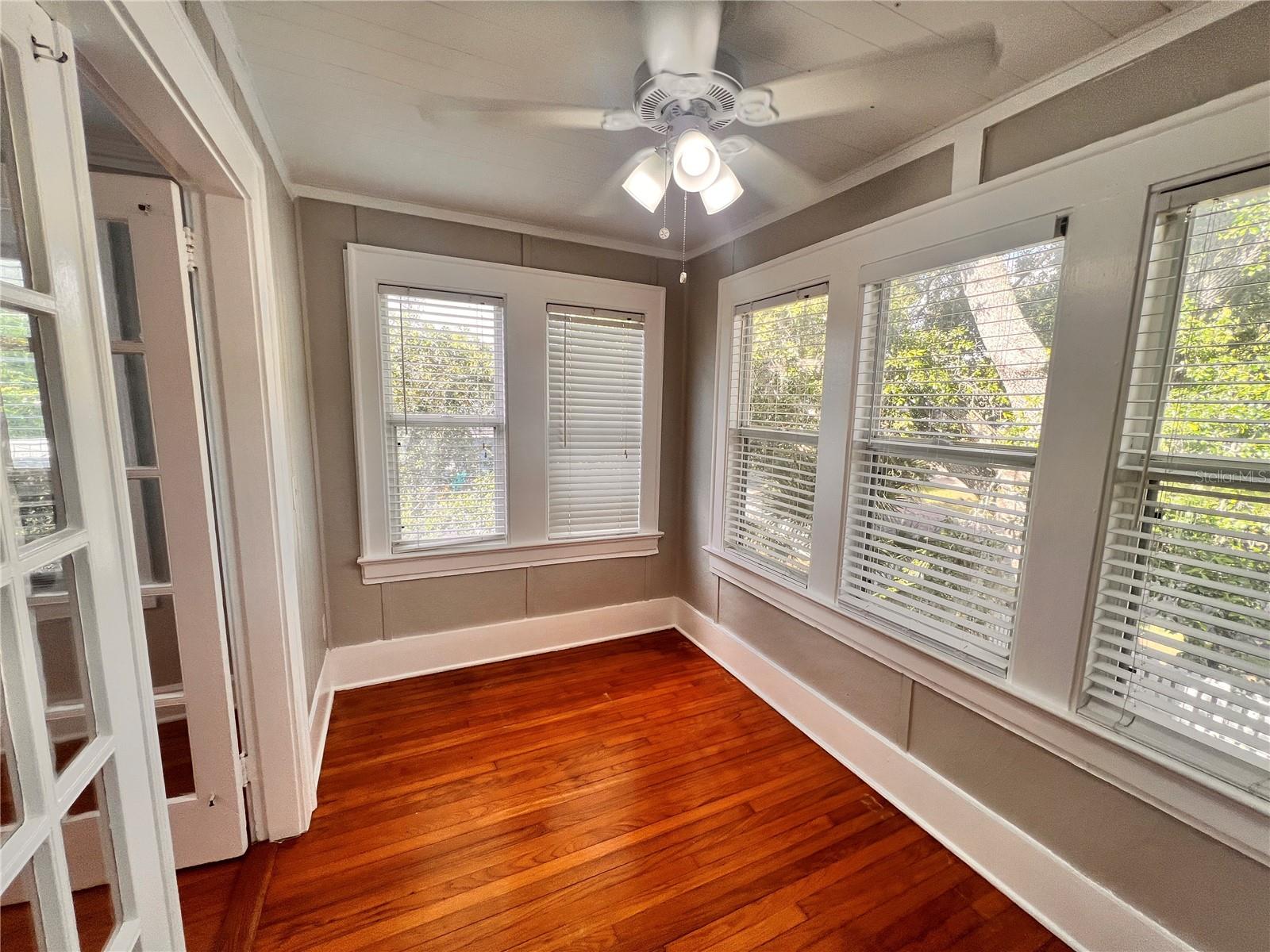 Image 4 of 13 For 617 Hyer Avenue 4