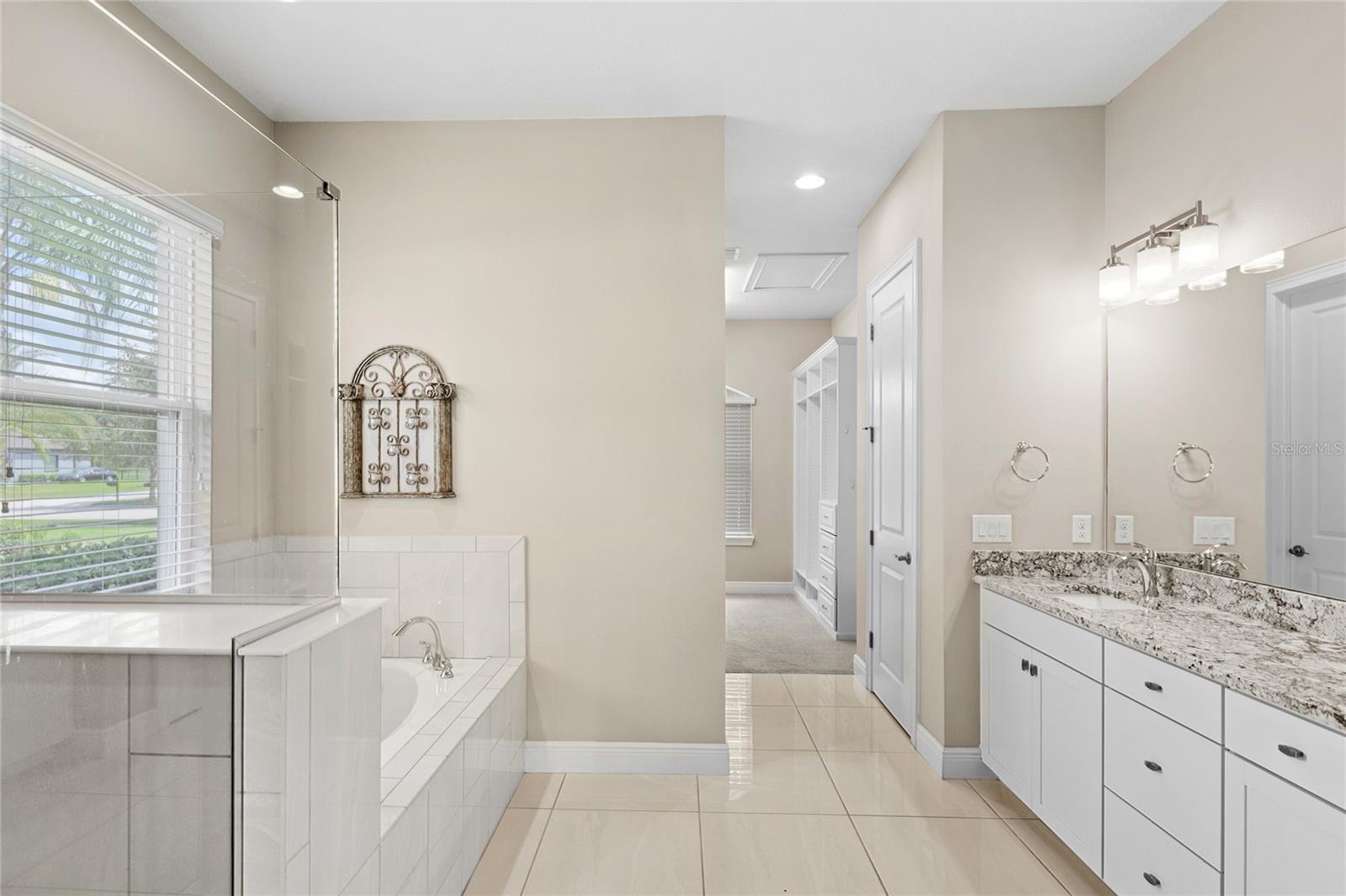 Image 18 of 57 For 31754 Red Tail Boulevard