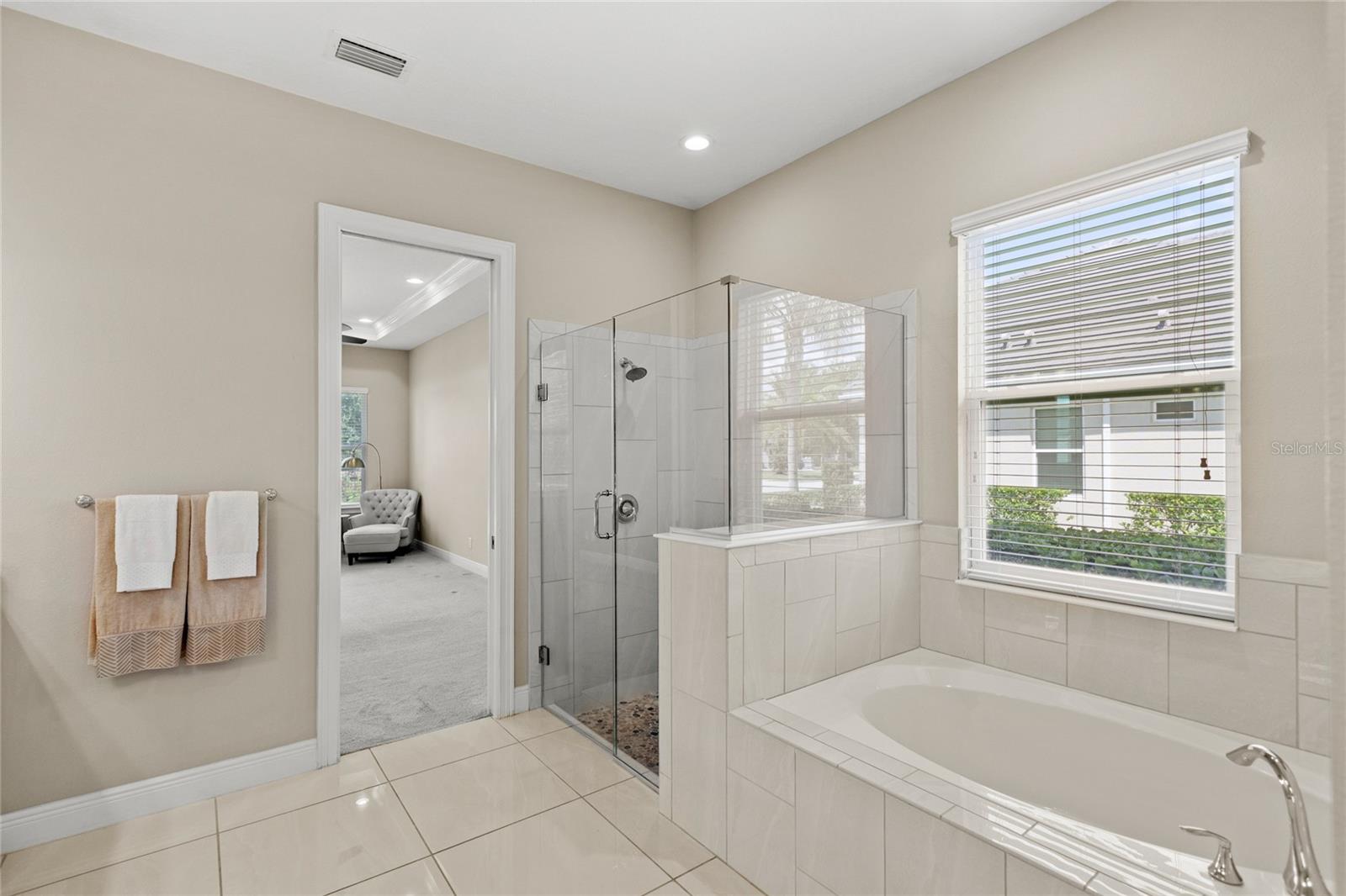 Image 19 of 57 For 31754 Red Tail Boulevard