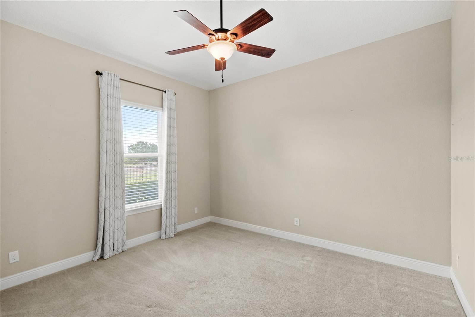 Image 22 of 57 For 31754 Red Tail Boulevard