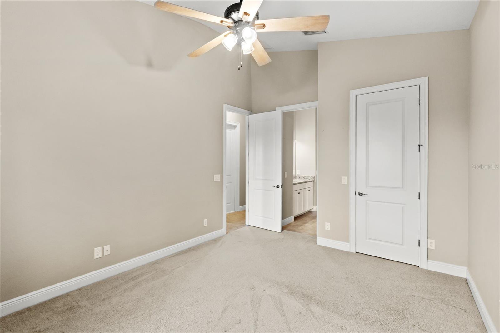 Image 26 of 57 For 31754 Red Tail Boulevard