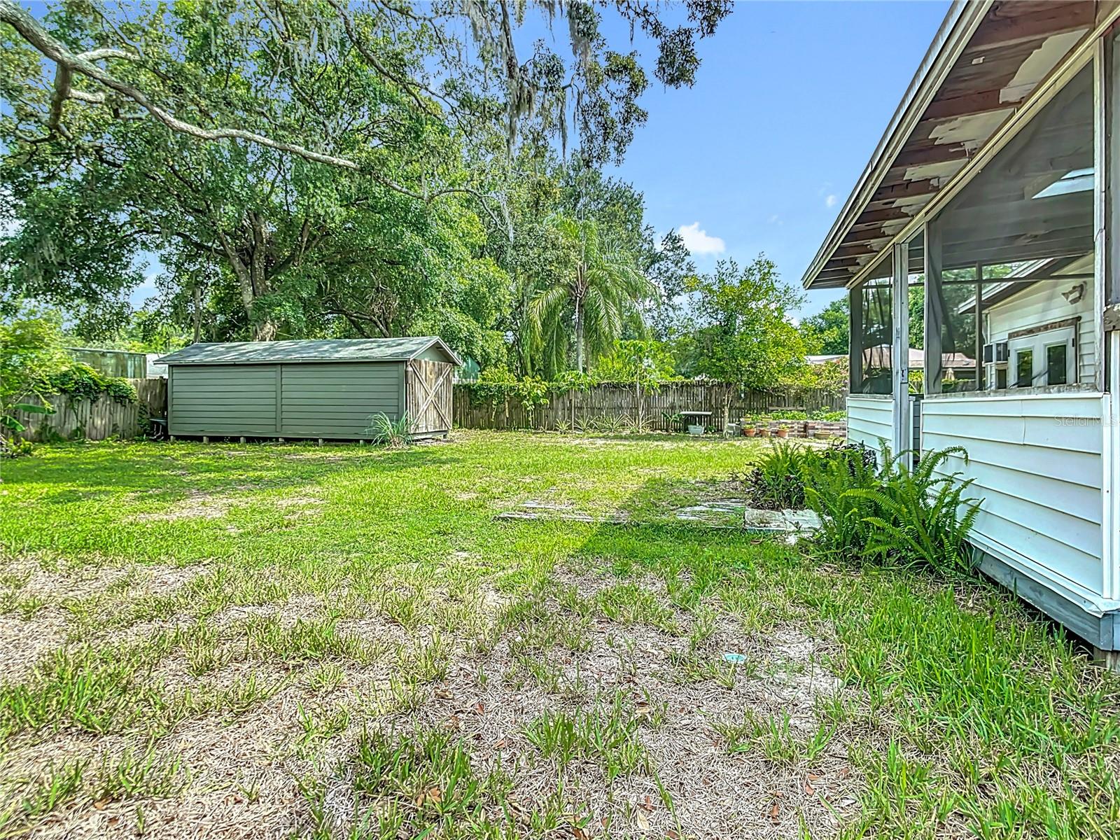 Image 34 of 54 For 171 Stanley Bell Drive