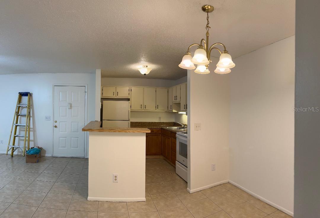 Image 16 of 22 For 2364 Oak Park Way 102