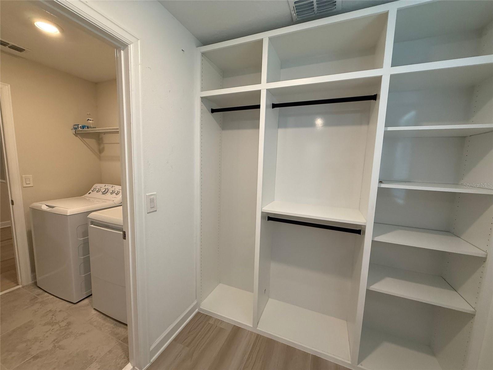 Image 34 of 39 For 18219 Oliver Twist Way