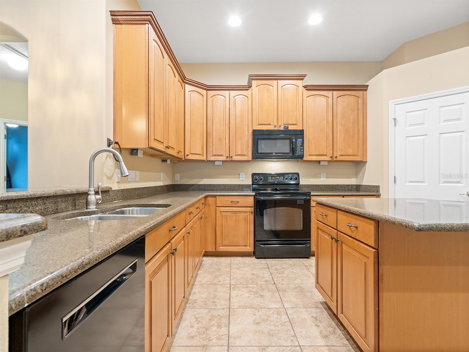 Image 21 of 43 For 7513 Brightwater Place