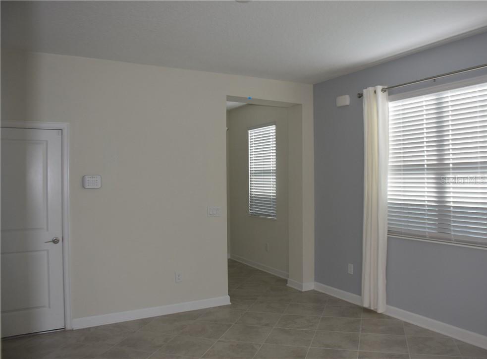 Image 7 of 18 For 11030 Whistling Pine Way