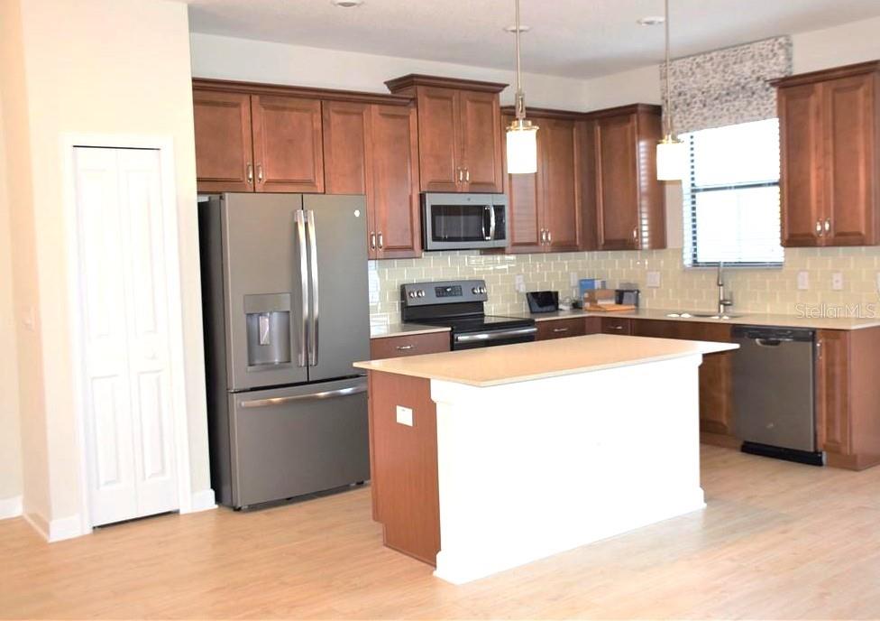 Image 8 of 18 For 11030 Whistling Pine Way