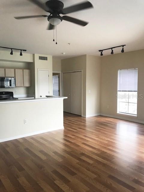 Image 2 of 15 For 8413 Lucuya Way 306