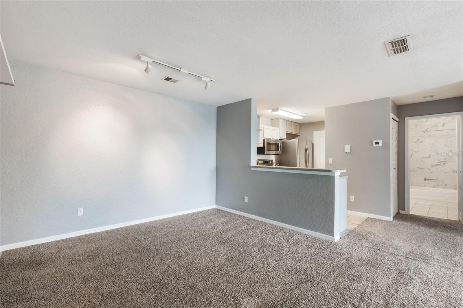 Image 6 of 42 For 7511 Seurat Street 10207