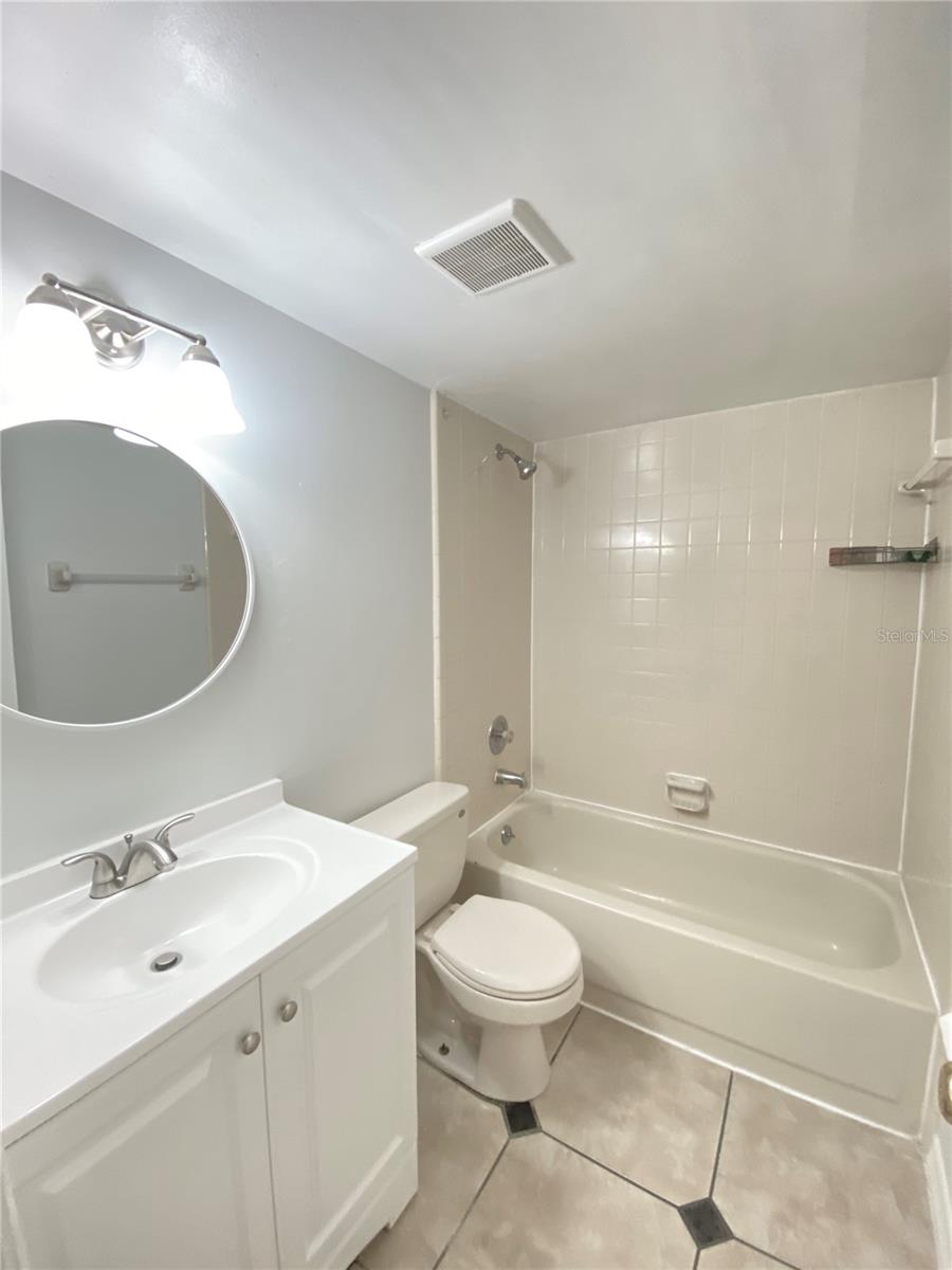 Image 15 of 17 For 2468 Citrus Club Lane 502