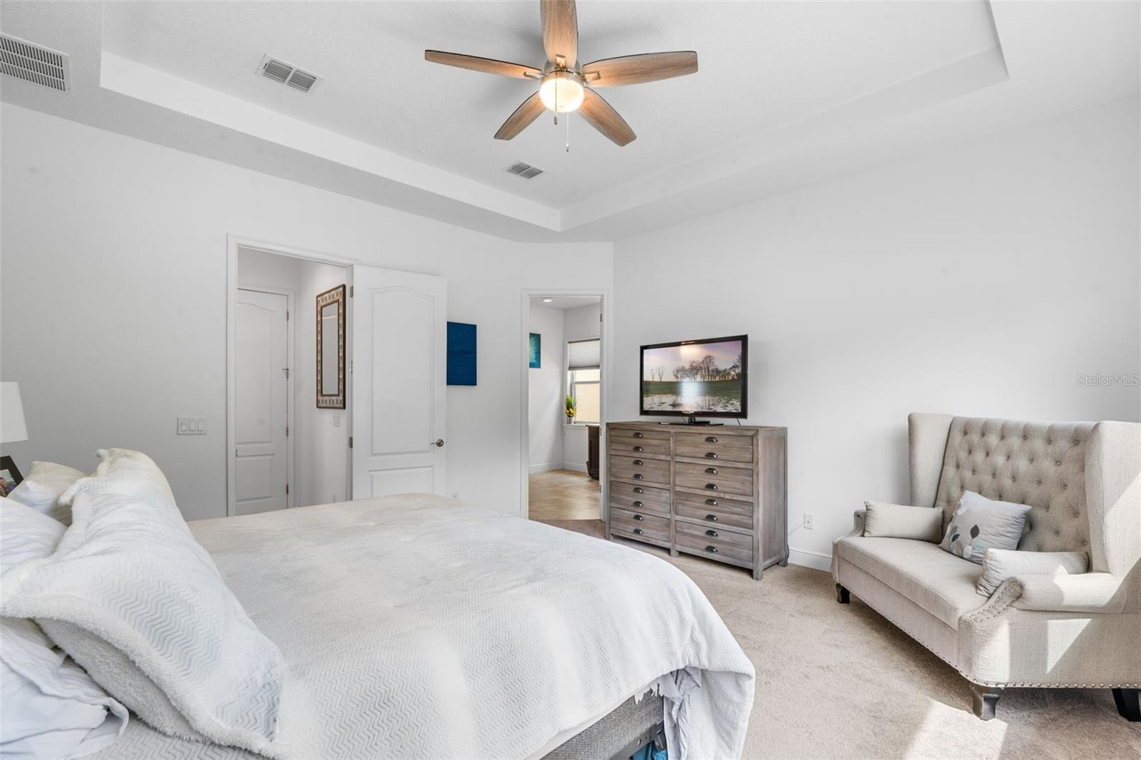 Image 18 of 42 For 14072 Alafaya Oak Bend