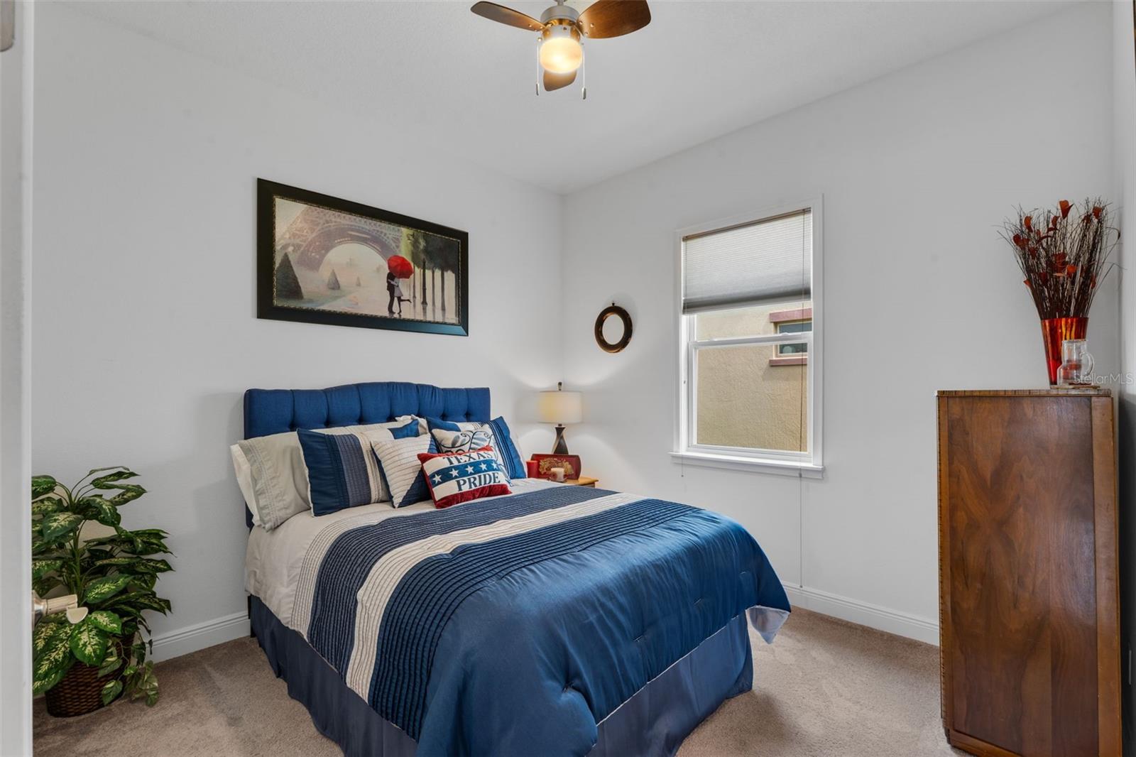 Image 22 of 42 For 14072 Alafaya Oak Bend