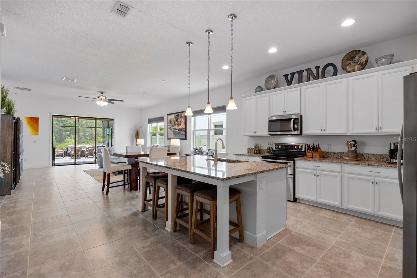 Image 6 of 42 For 14072 Alafaya Oak Bend