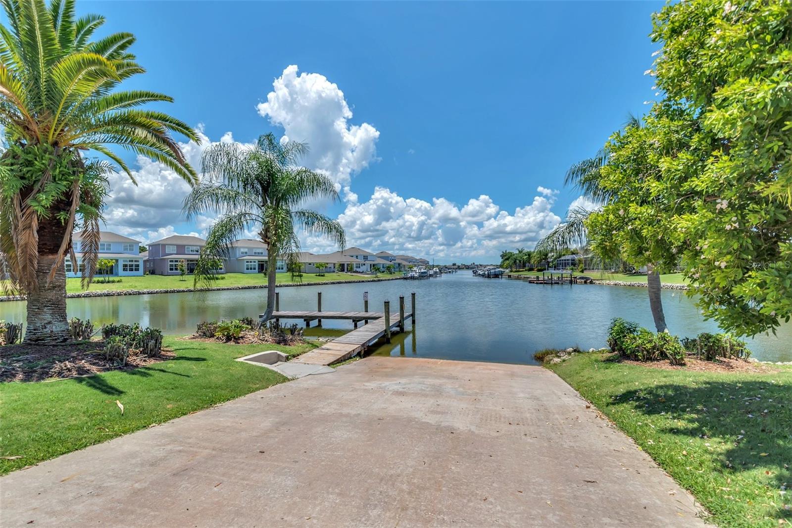 Image 82 of 84 For 5405r Merritt Island Drive