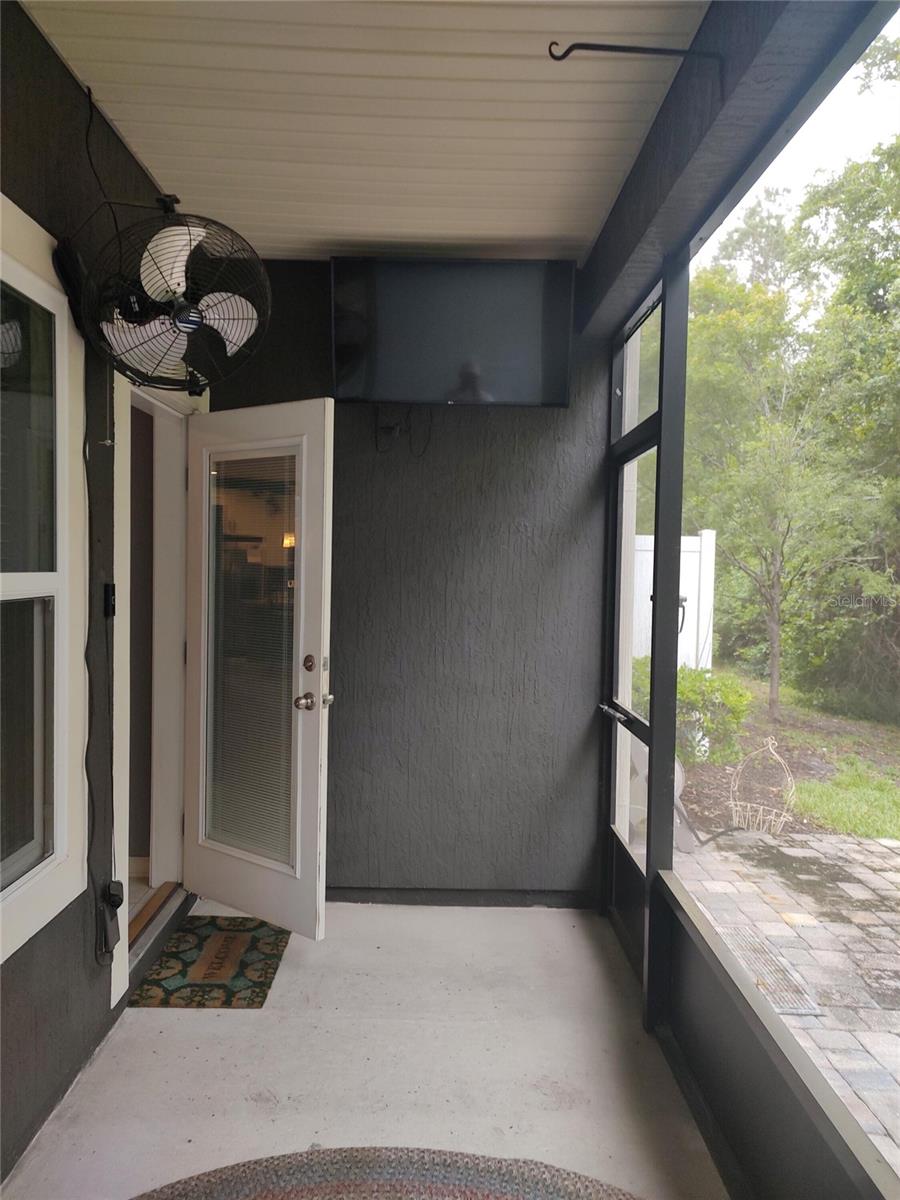 Image 9 of 19 For 3268 Chestnut Ridge Way