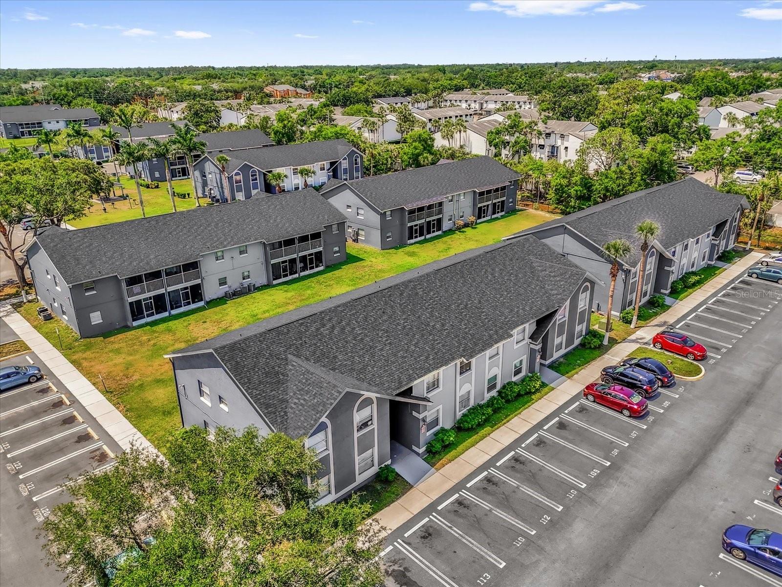 Image 21 of 22 For 4160 Pershing Pointe Place 4