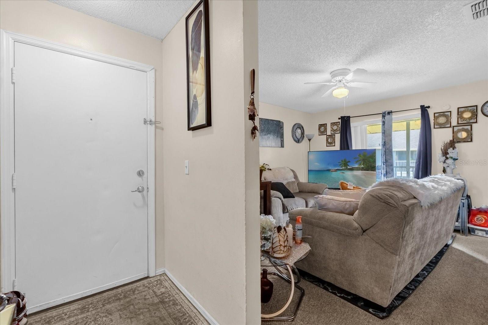 Image 4 of 22 For 4160 Pershing Pointe Place 4
