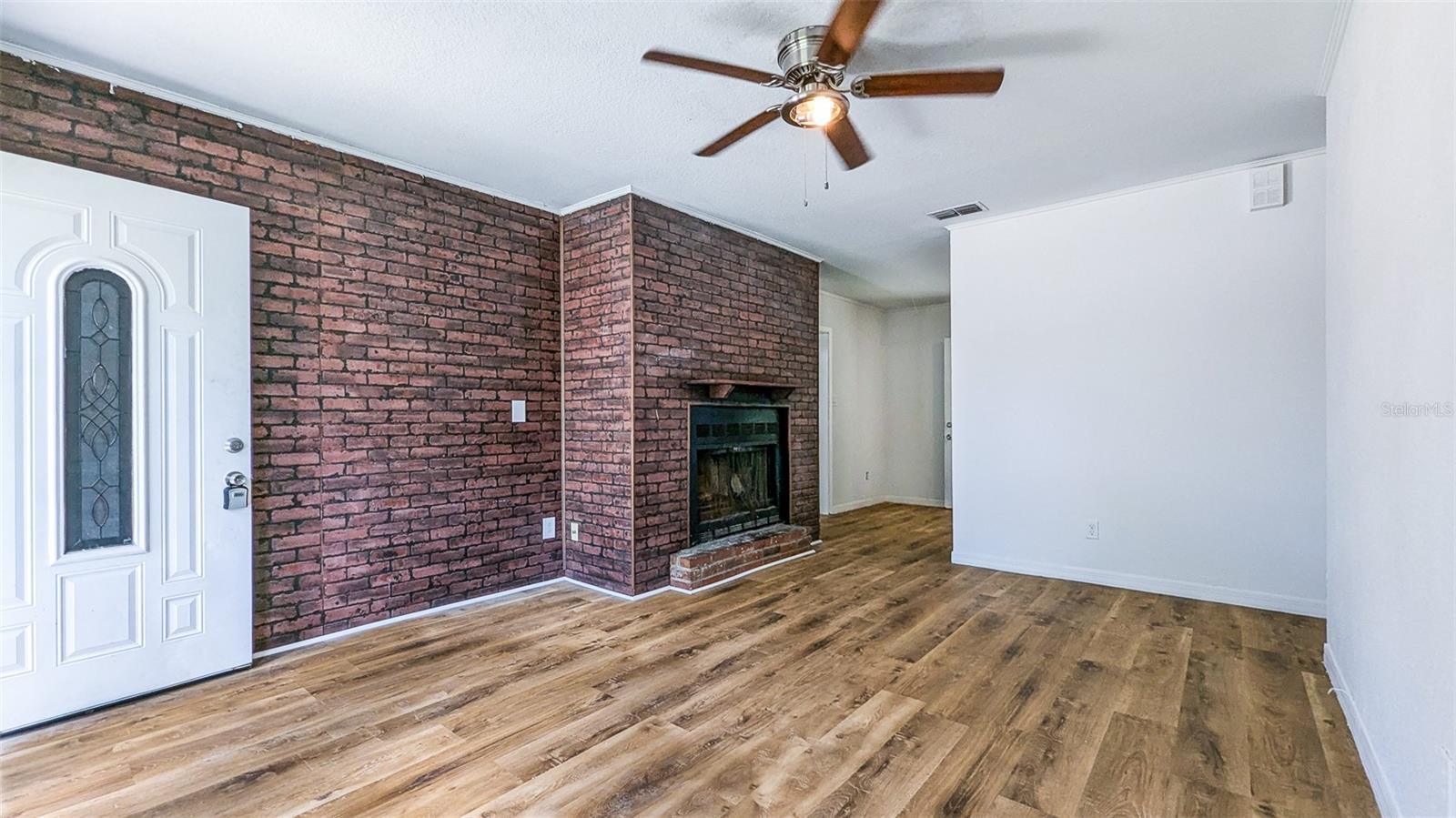 Image 4 of 23 For 1507 4th Street