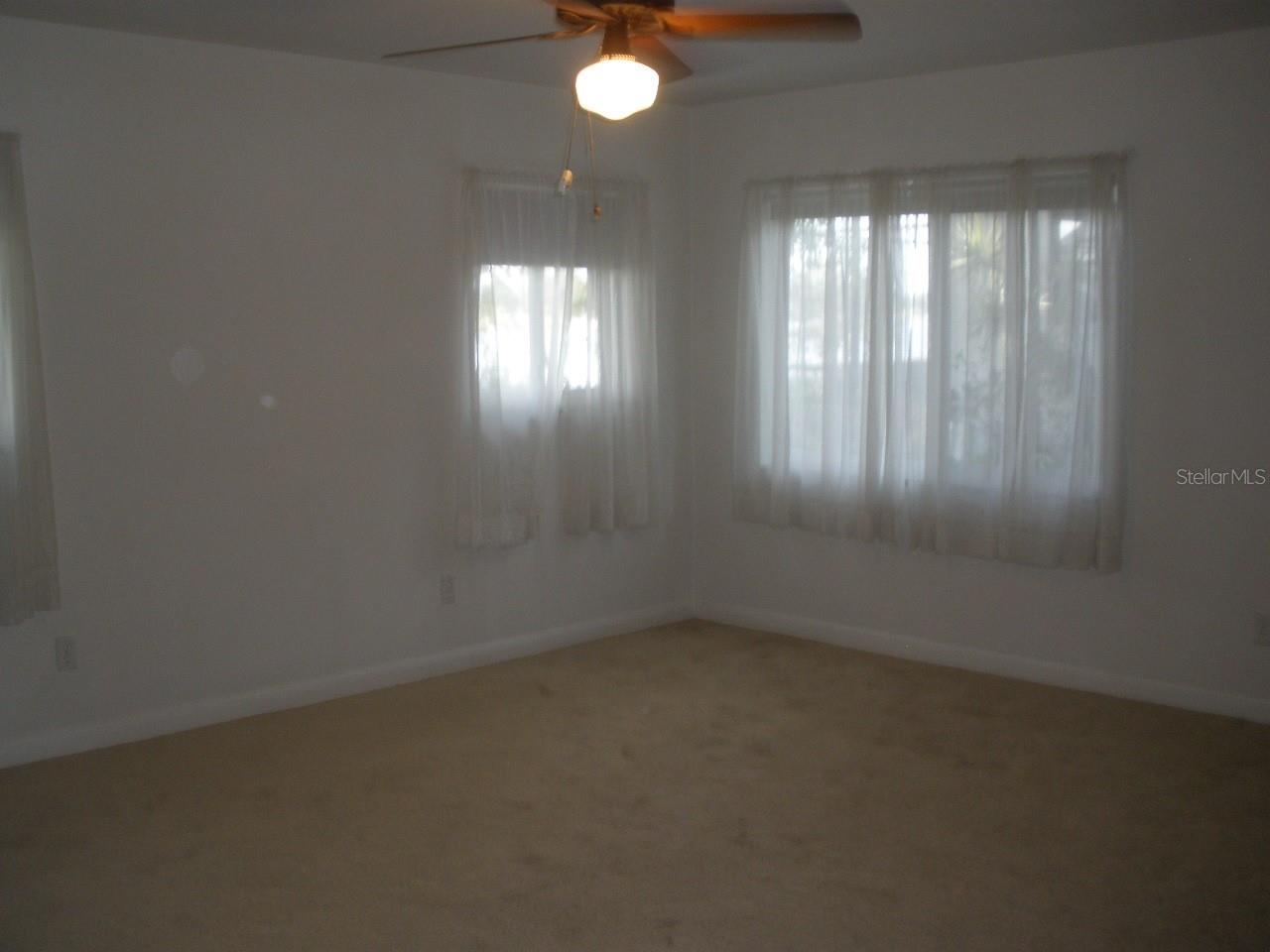 Image 9 of 20 For 7235 Lake Drive