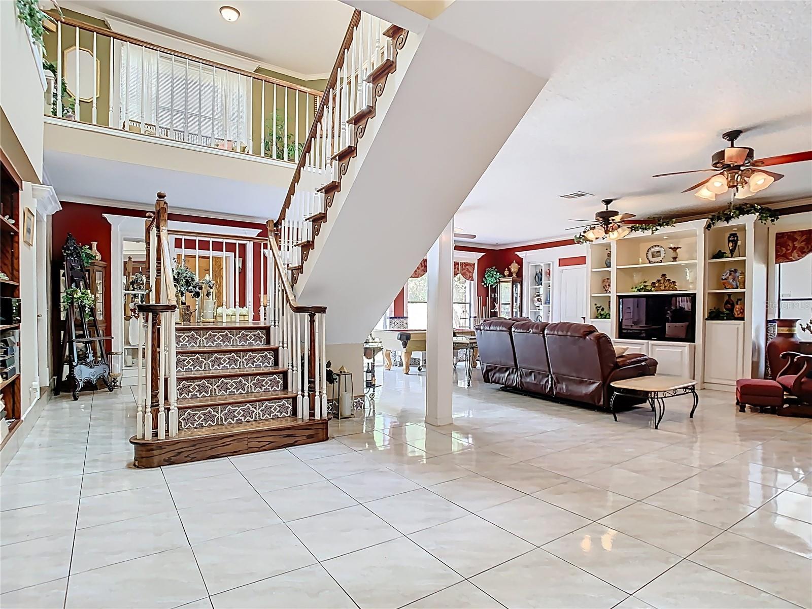 Image 11 of 97 For 5852 Medinah Way