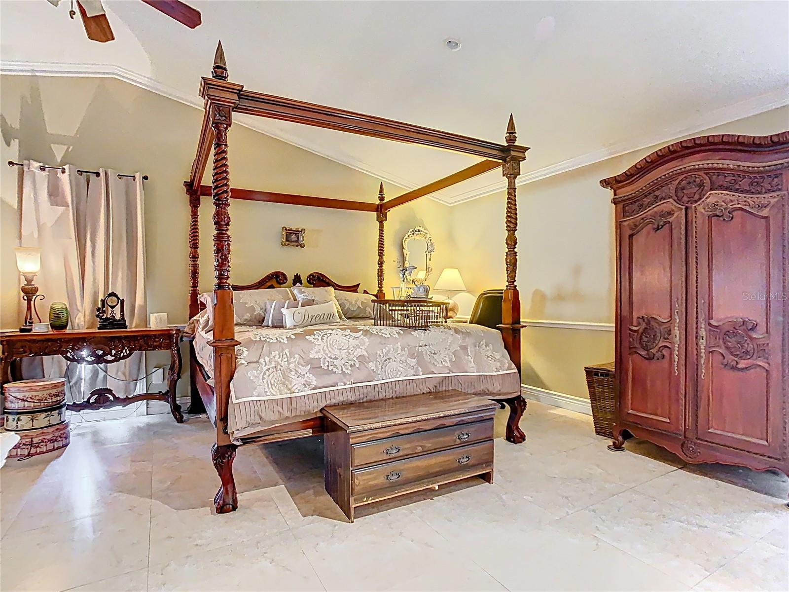 Image 34 of 97 For 5852 Medinah Way