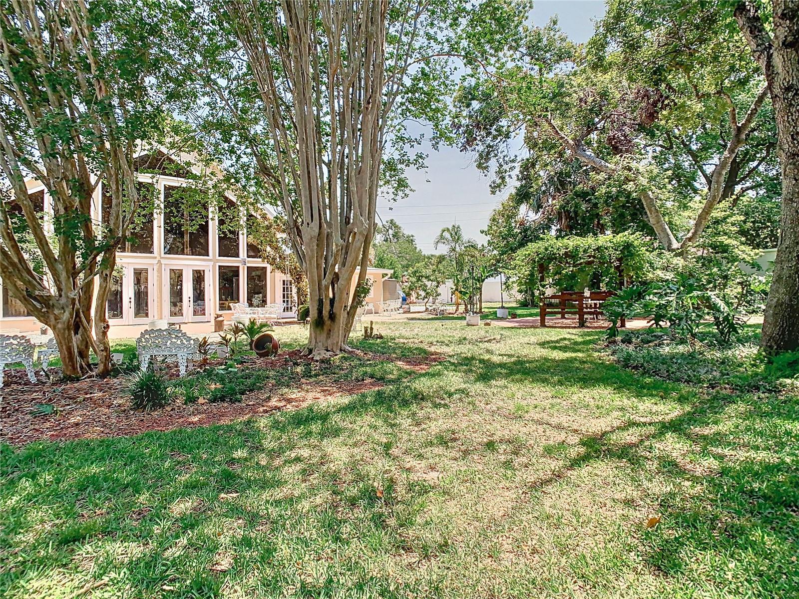 Image 87 of 97 For 5852 Medinah Way