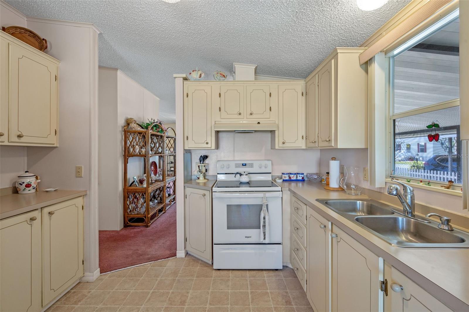 Image 16 of 53 For 470 Sycamore Lane