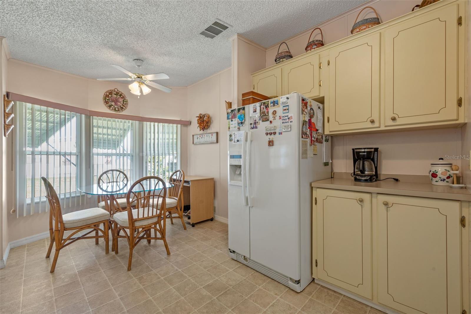 Image 17 of 53 For 470 Sycamore Lane