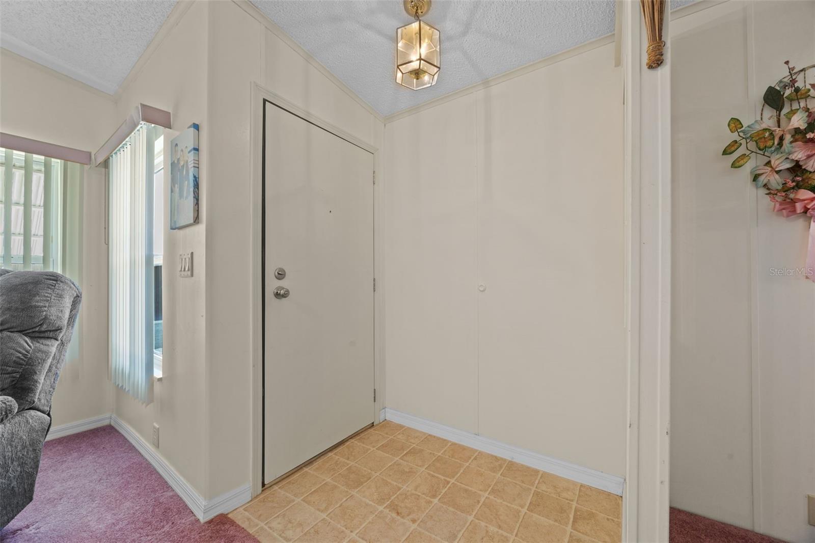 Image 8 of 53 For 470 Sycamore Lane