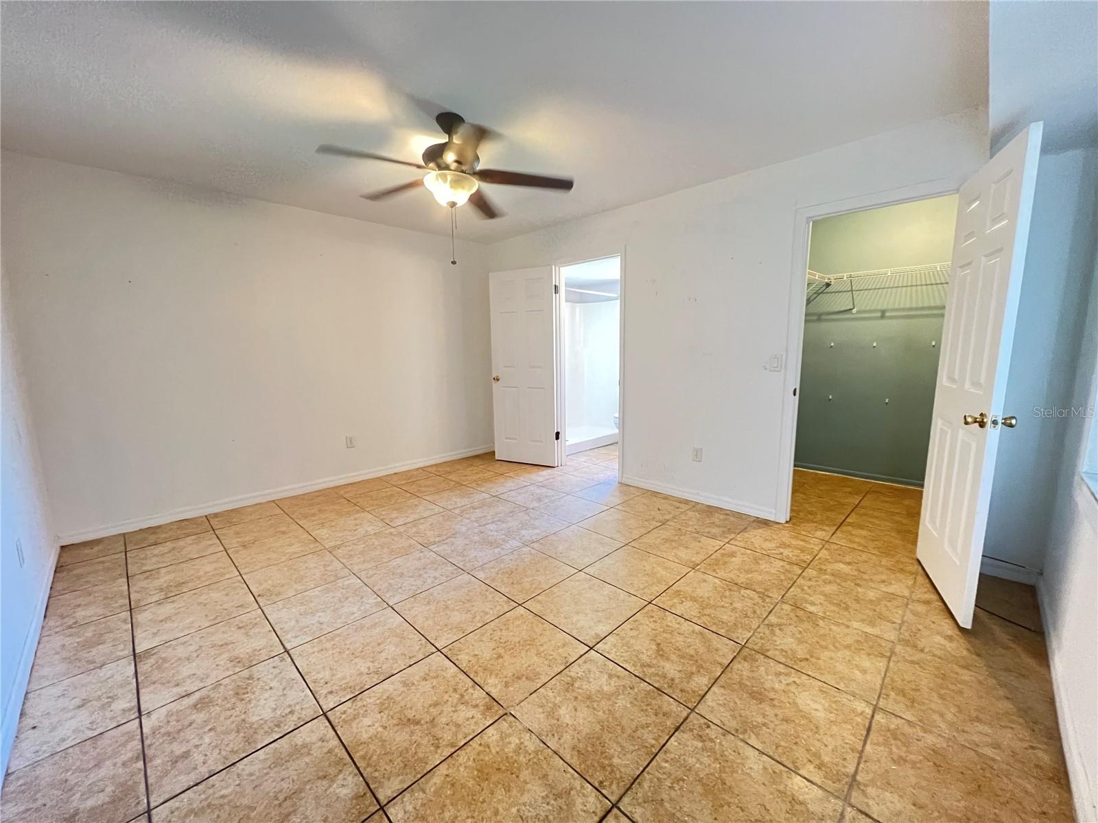 Image 6 of 13 For 51 Windtree Lane 101